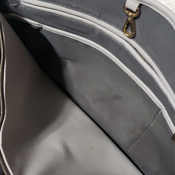 Platinum Avenue Laptop Case for 15.4" Laptop - Light Gray - Picture 8 of 11